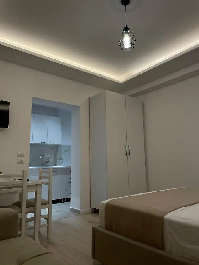 Vila Flabela Vlore 0*,